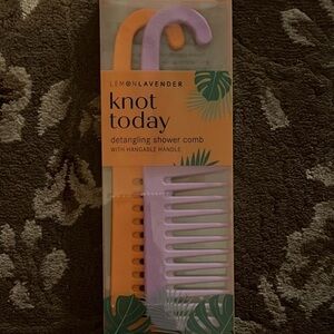 Lemon Lavender Knot Today Detangling Shower Comb - Purple